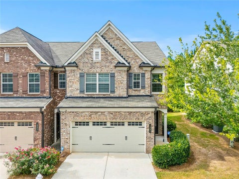 Townhouse For Rent - 1985 Wheylon Drive<br/> Lawrenceville, GA 30044