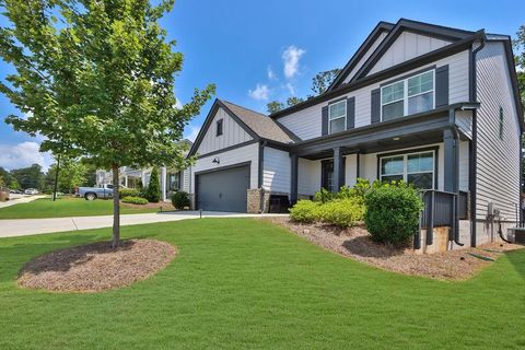 A home in Flowery Branch