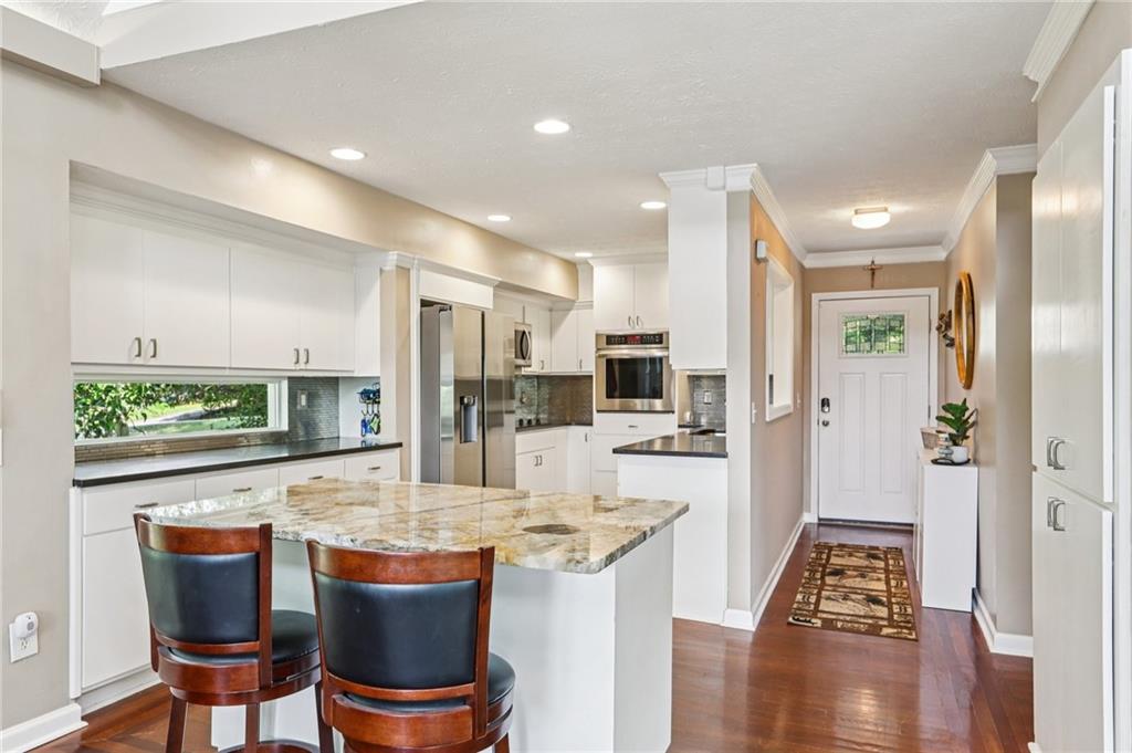 890 Lake Drive