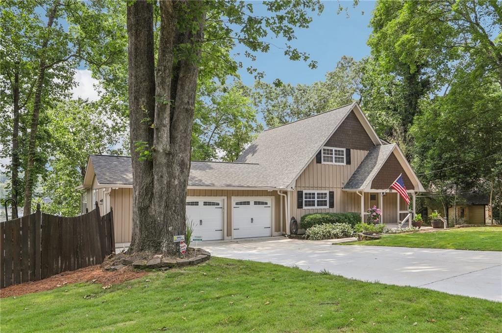 890 Lake Drive