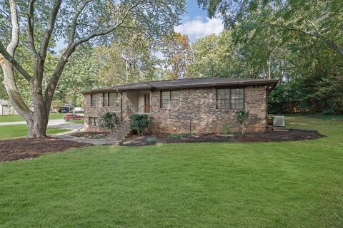 905 Tanglewood Trail Woodstock GA 30189