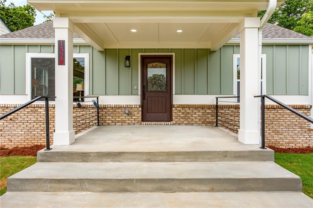 1328 GUS THORNHILL JR Drive