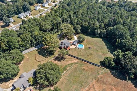 A home in Powder Springs