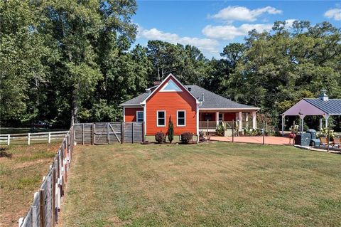 A home in Powder Springs