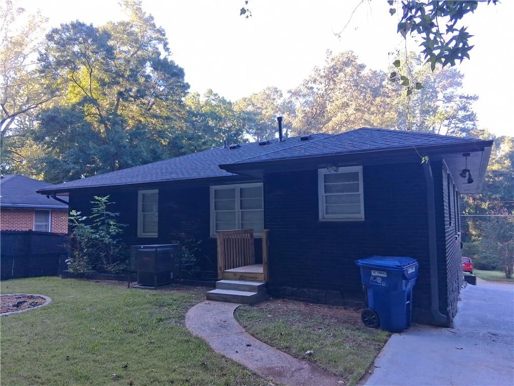 2028 Wells Drive SW