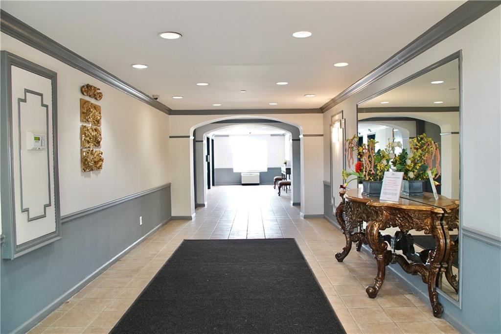 970 SIDNEY MARCUS Boulevard NE 2203