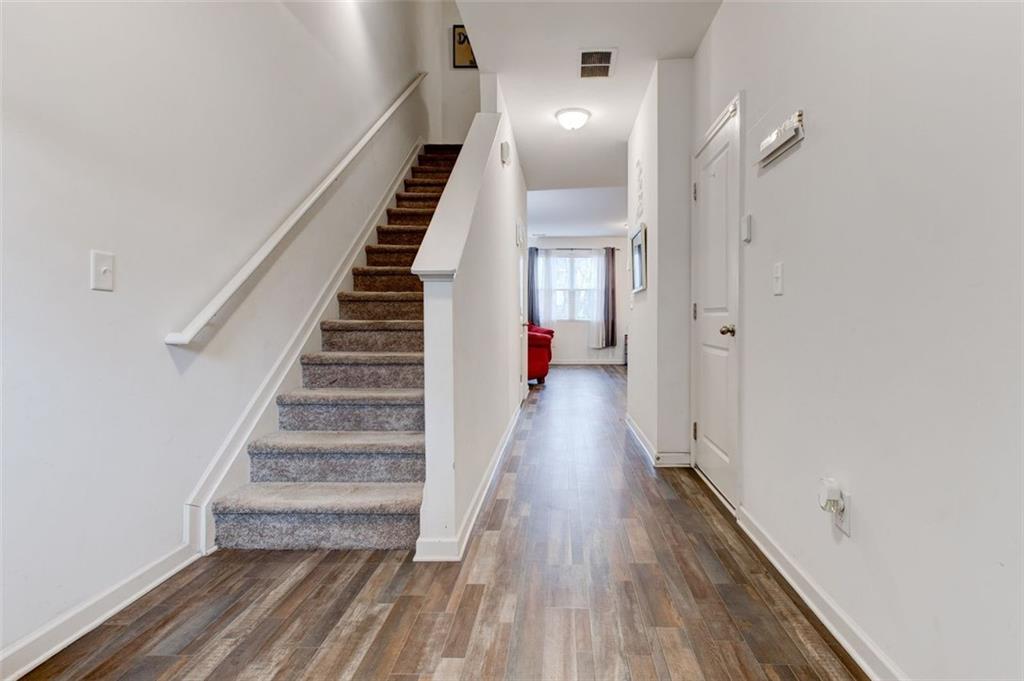 6356 Kennonbriar Court, Lithonia, Georgia image 14