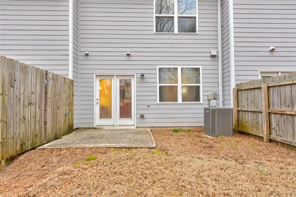 6356 Kennonbriar Court, Lithonia, Georgia image 9