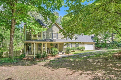 Homes For Sale - 125 Picketts Lake Drive<br/> Paulding County, Acworth, GA 30101