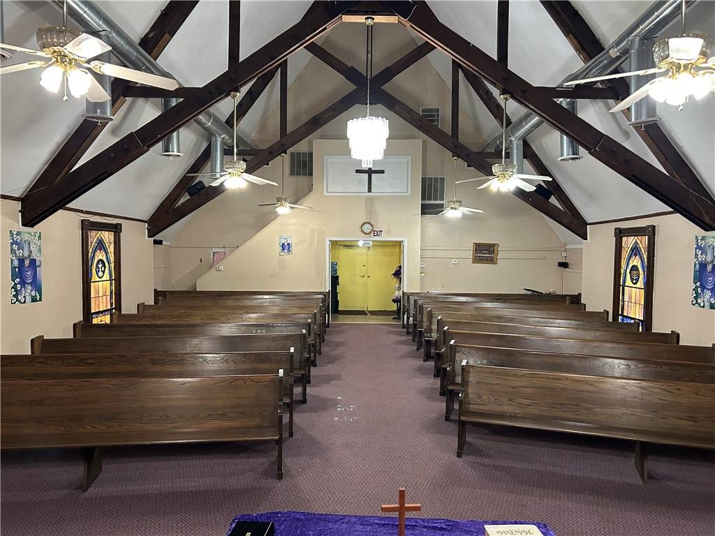 2957 Glenwood Avenue SE