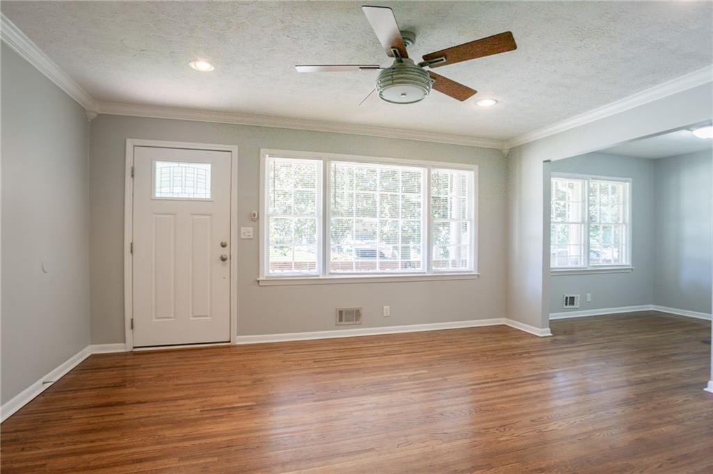 802 San Miguel Drive, Stone Mountain, Georgia image 7