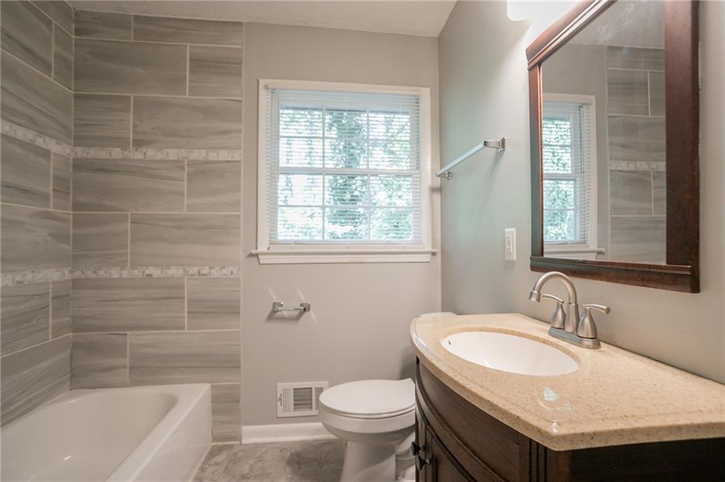 802 San Miguel Drive, Stone Mountain, Georgia image 20