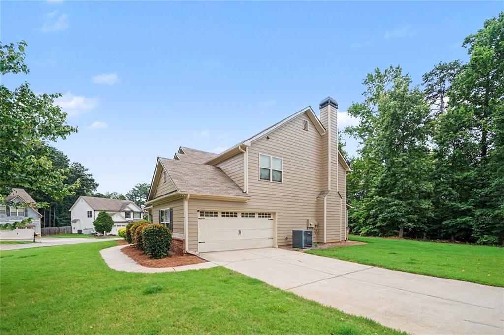 611 Little Bluestem Trail