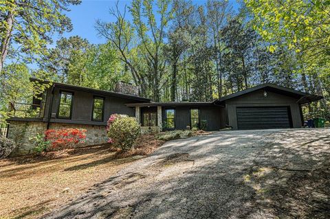 2568 SUGARPLUM Court NE Atlanta GA 30345