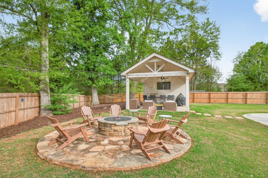 Statham, Georgia, 30666, United States, 4 Bedrooms Bedrooms, ,4 BathroomsBathrooms,Residential,Active,2038208