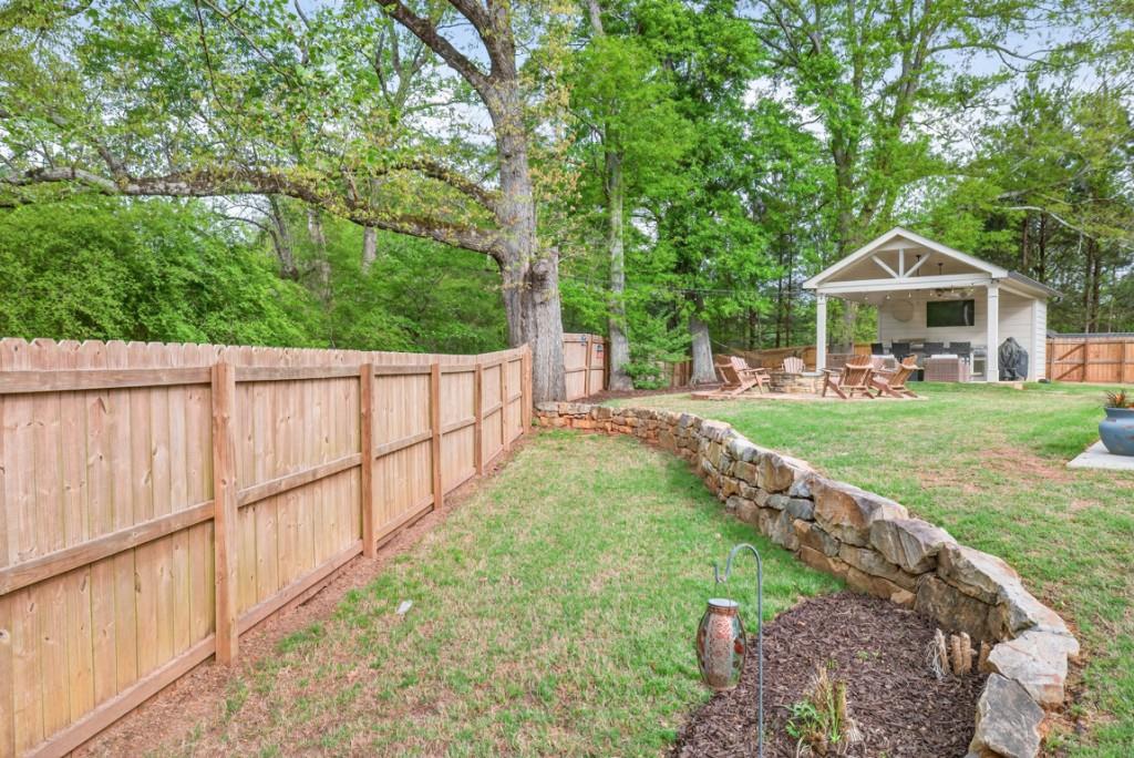 Statham, Georgia, 30666, United States, 4 Bedrooms Bedrooms, ,4 BathroomsBathrooms,Residential,Active,2038208