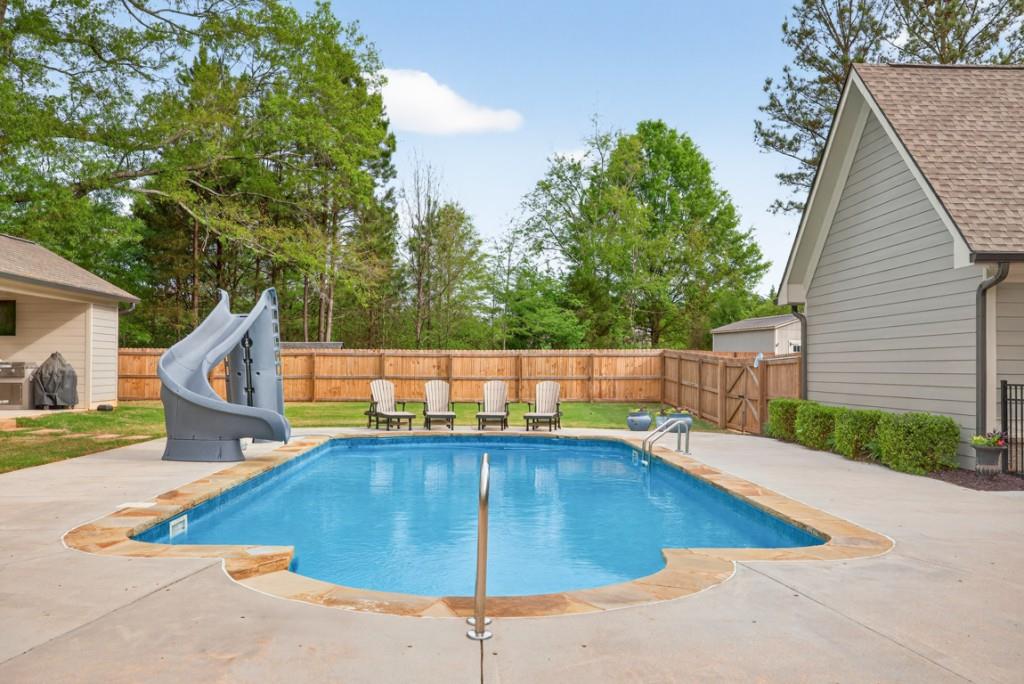 Statham, Georgia, 30666, United States, 4 Bedrooms Bedrooms, ,4 BathroomsBathrooms,Residential,Active,2038208