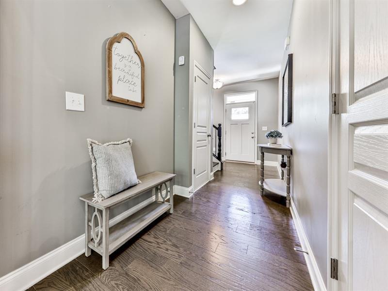 815 Commerce Trail