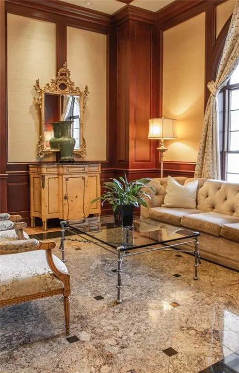 Atlanta, Georgia 30309, United States, 2 Bedrooms Bedrooms, ,2 BathroomsBathrooms,Residential,Active,184667