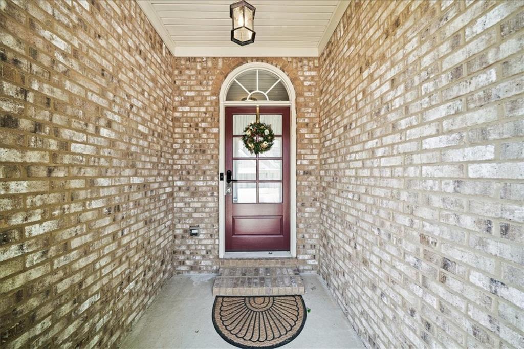 114 Stoneybrook Drive