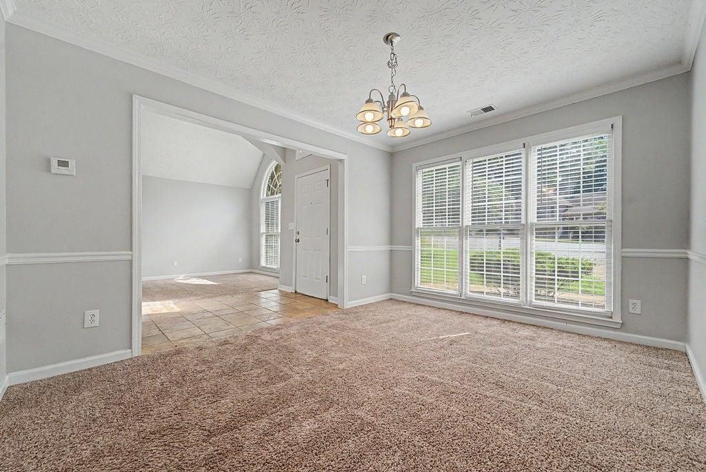 418 Middle Valley Lane