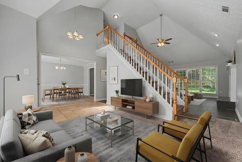 418 Middle Valley Lane