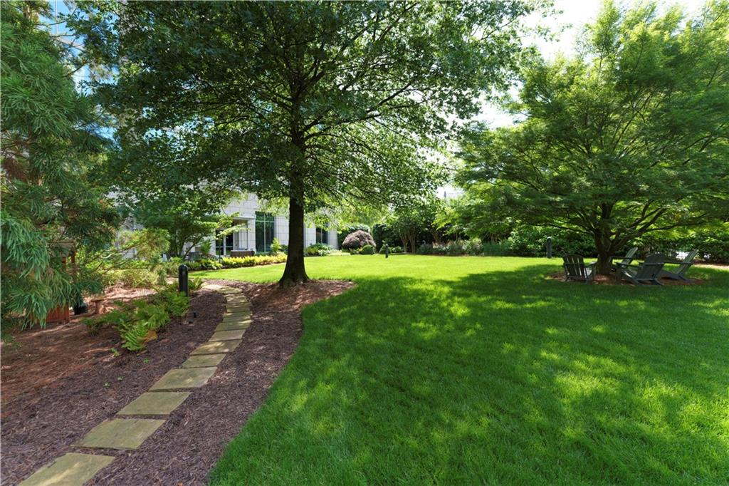 2795 Peachtree Road #1009, Atlanta, Georgia image 26