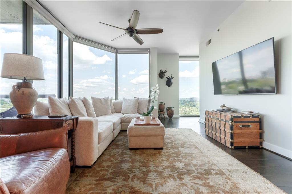 2795 Peachtree Road NE 1009
