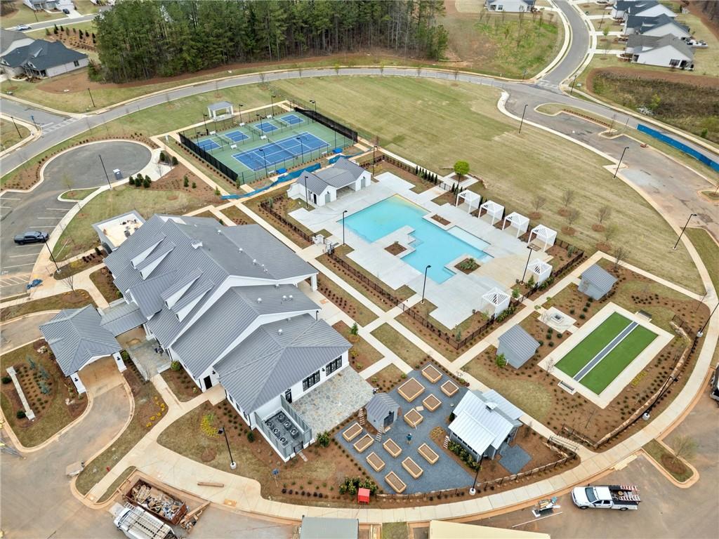 438 Southland Circle
