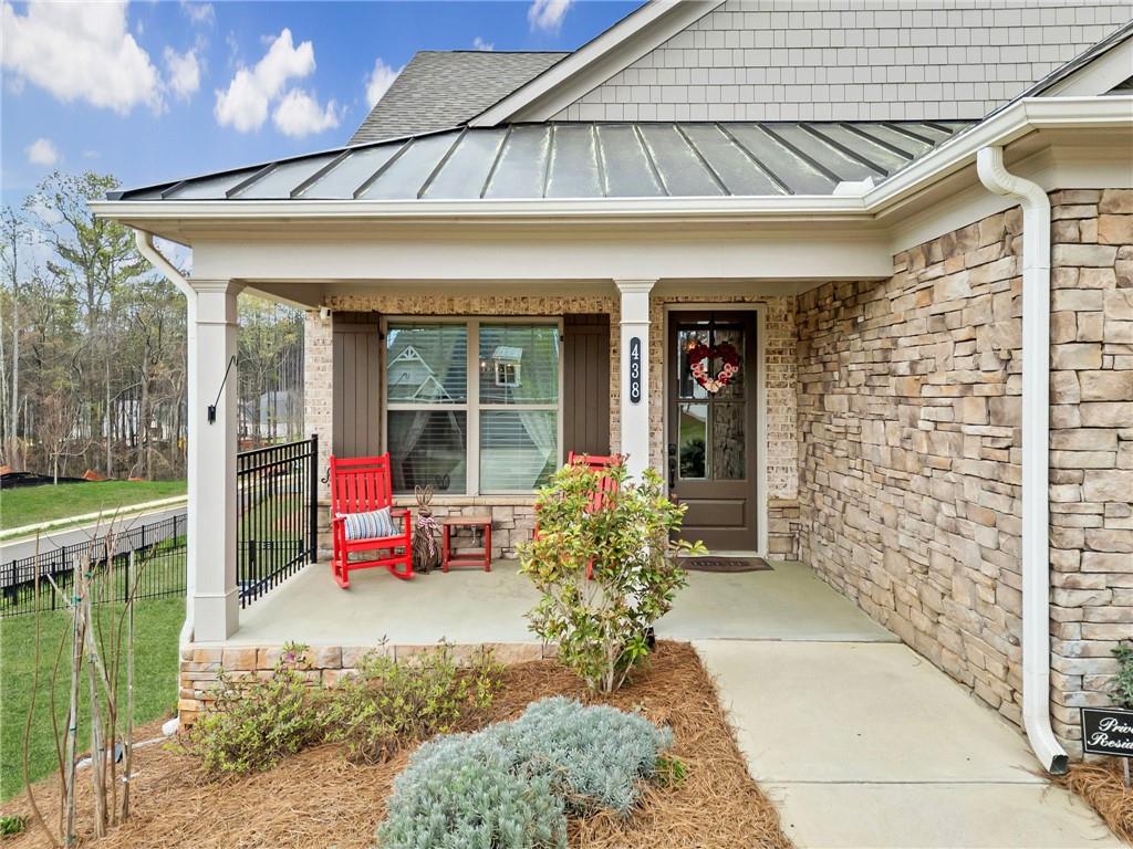 438 Southland Circle