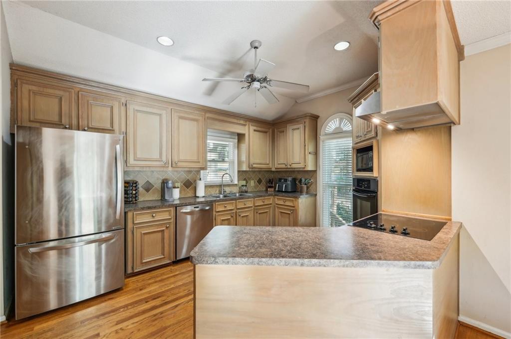 230 Oakmere Drive, Alpharetta, Georgia image 25