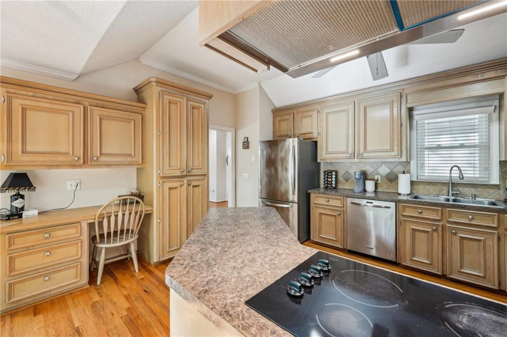 230 Oakmere Drive, Alpharetta, Georgia image 28
