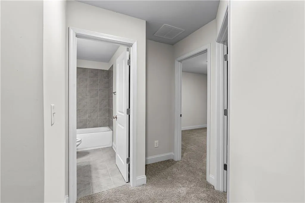 Covington, Georgia 30014, United States, 3 Bedrooms Bedrooms, ,3 BathroomsBathrooms,Residential,Active,204240