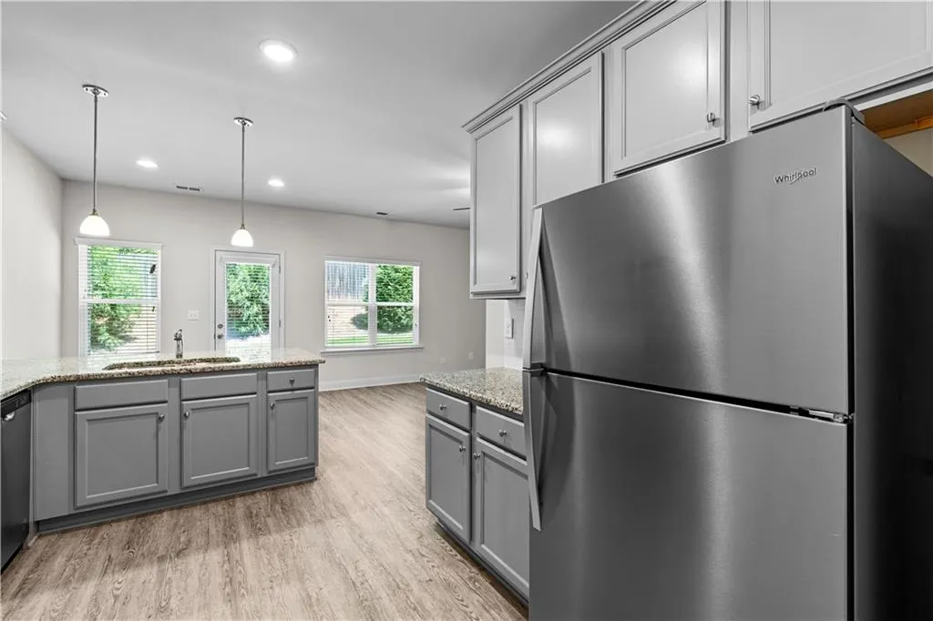 Covington, Georgia 30014, United States, 3 Bedrooms Bedrooms, ,3 BathroomsBathrooms,Residential,Active,204240