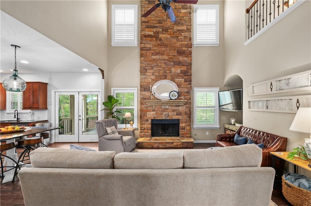 6250 Vista Crossing Way, Cumming, Georgia image 12
