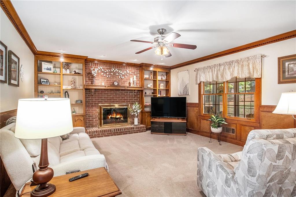 811 Leonard Court