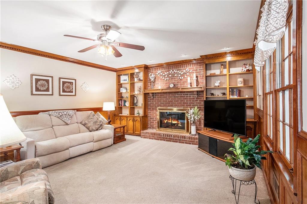 811 Leonard Court