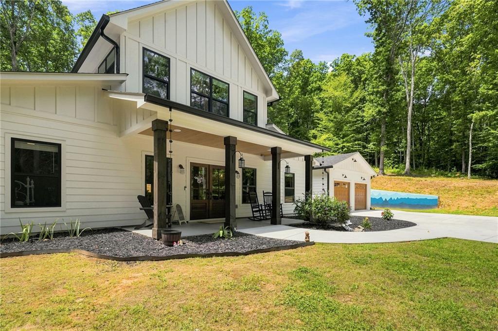 1684 Fairview Road