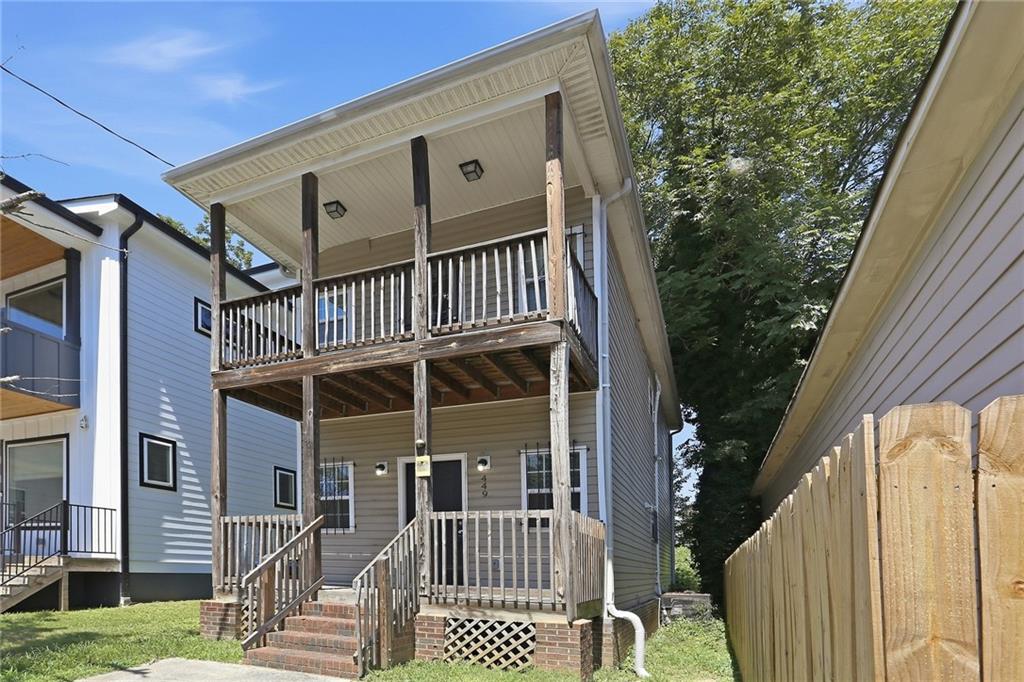 449 Mary Street SW