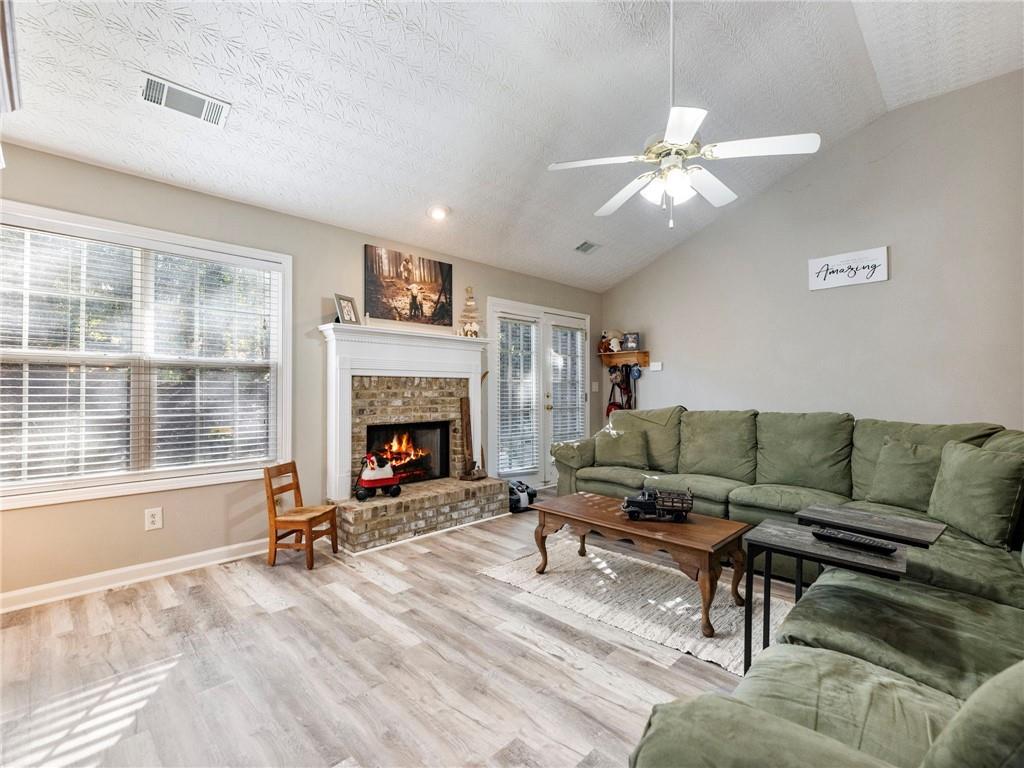 Shoal Creek - Residential