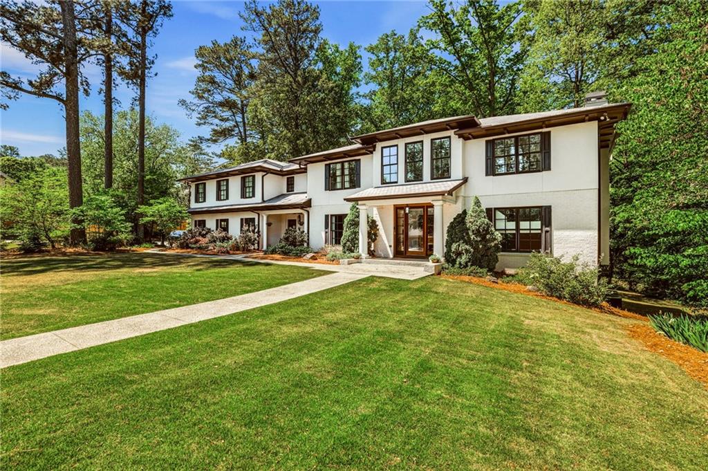 1886 N Akin Drive NE