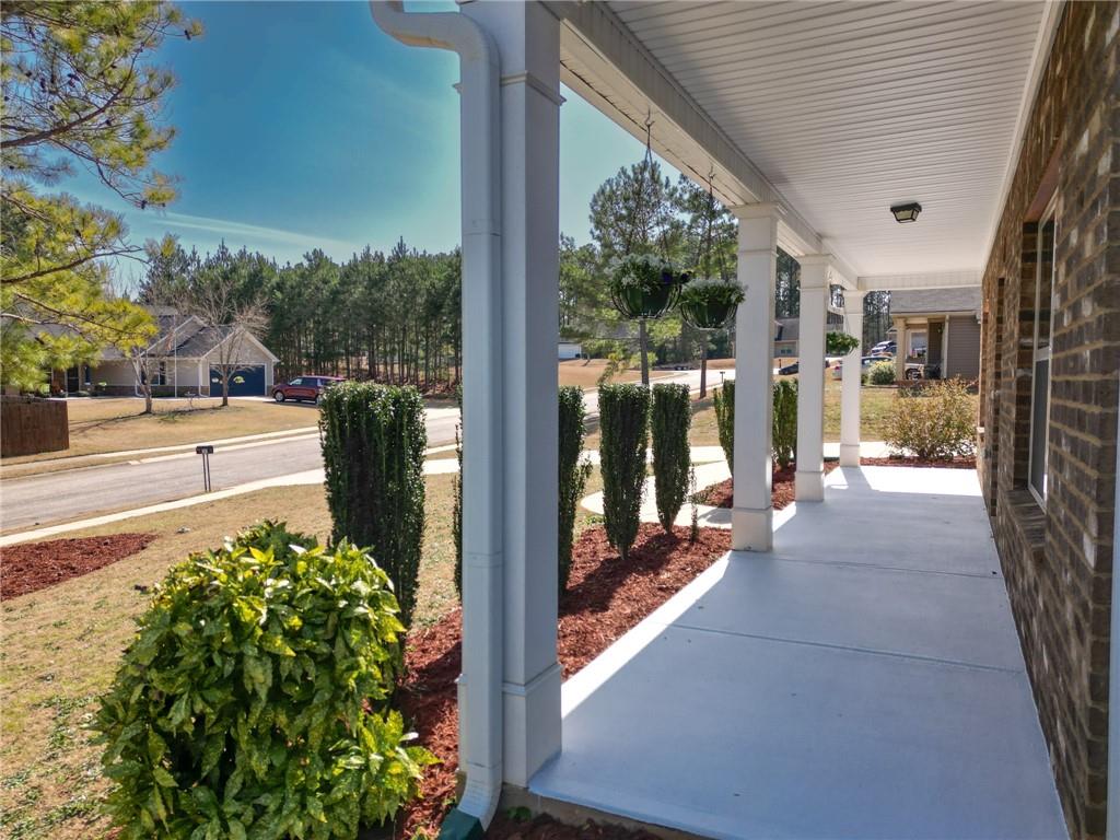 202 Glenview Trail, Griffin, Georgia image 12