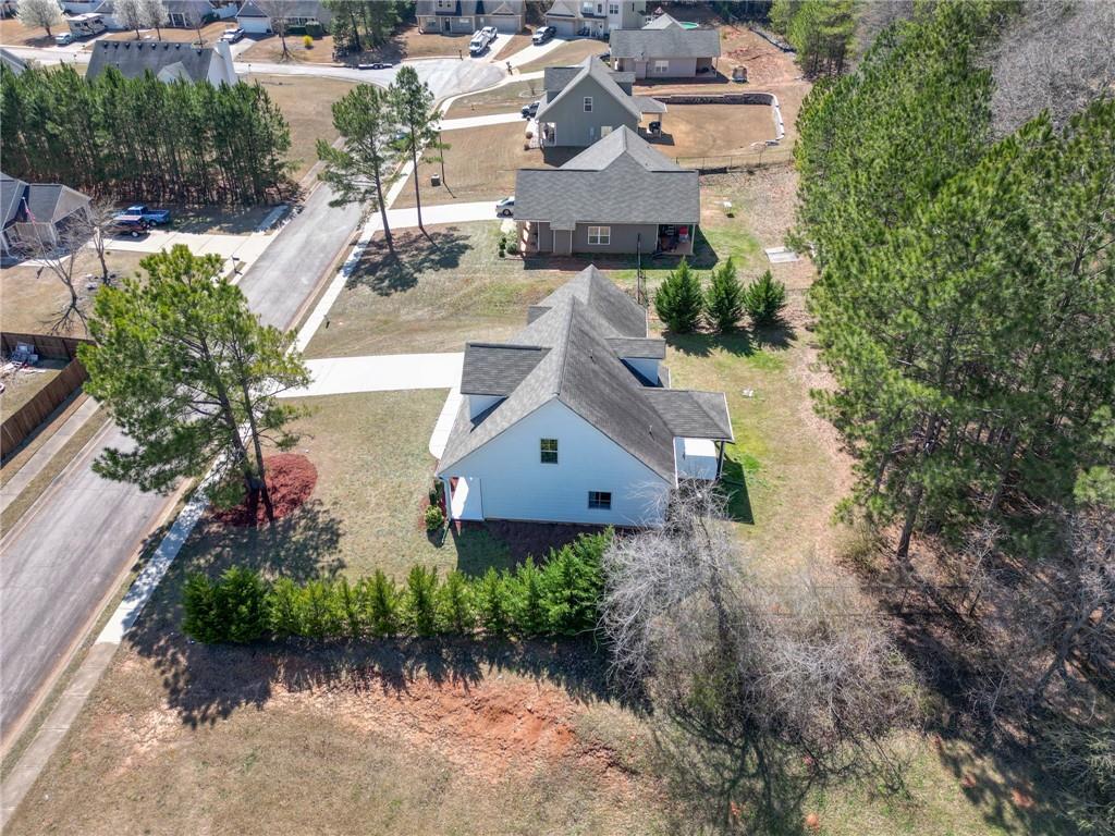202 Glenview Trail, Griffin, Georgia image 6