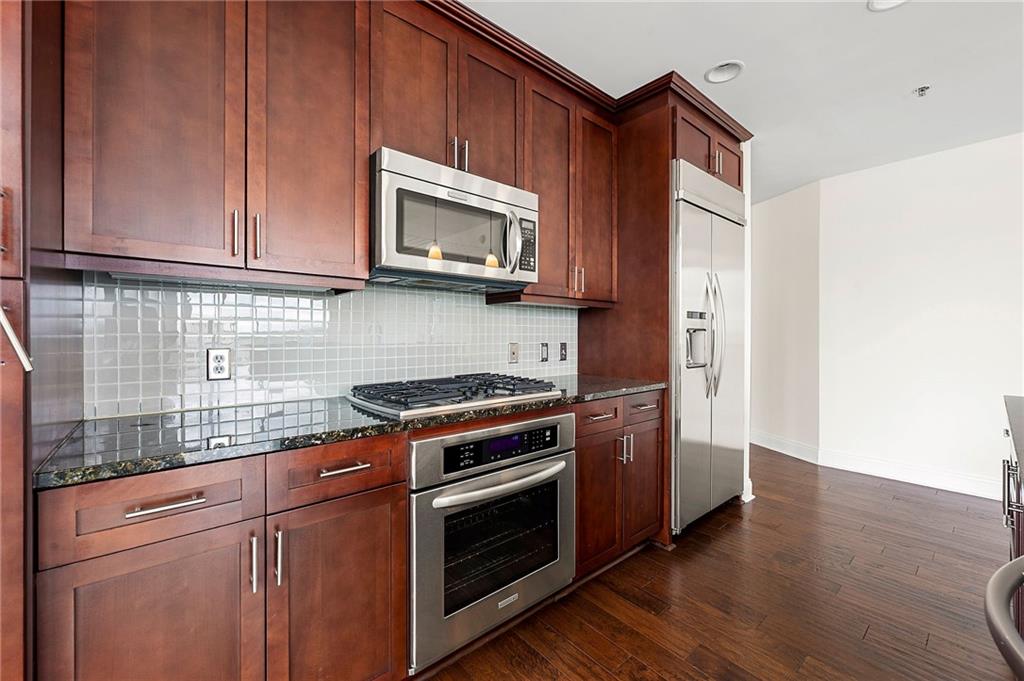 270 17th Street NW 702