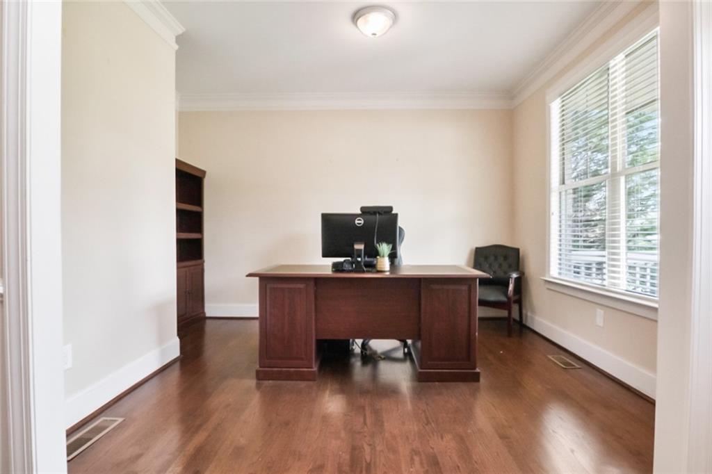 355 Glynnwilde Drive, Marietta, Georgia image 6