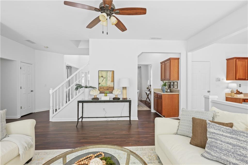 2124 Adderbury Lane, Smyrna, Georgia image 8