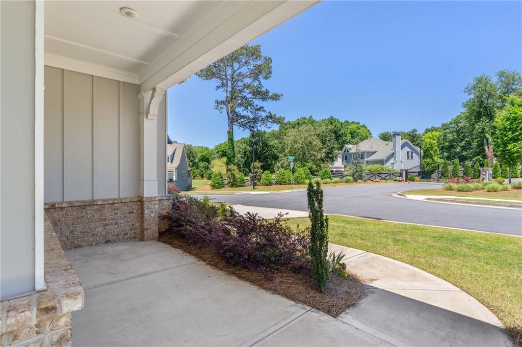 2072 Abode Way NE