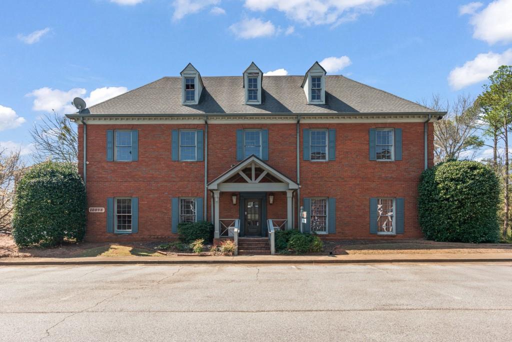 10898 Crabapple Road 202