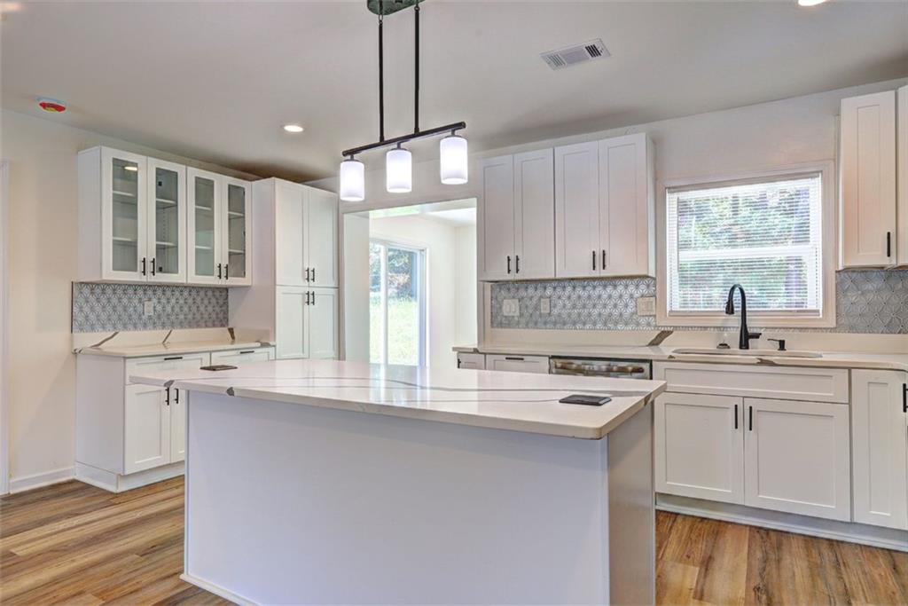 2595 NORTHFIELD Court