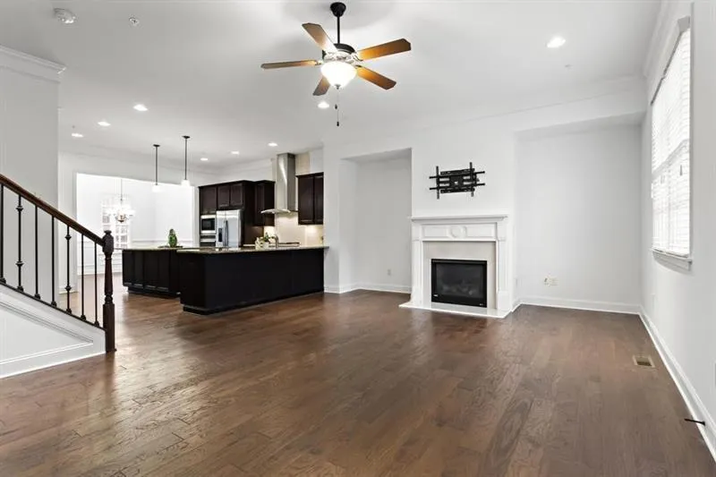 Alpharetta, Georgia 30009, United States, 3 Bedrooms Bedrooms, ,4 BathroomsBathrooms,Residential,Active,4875